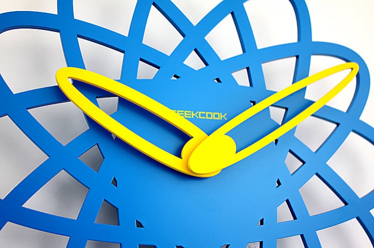 Atomic%20Clock%20-%2002.jpg_960.jpeg